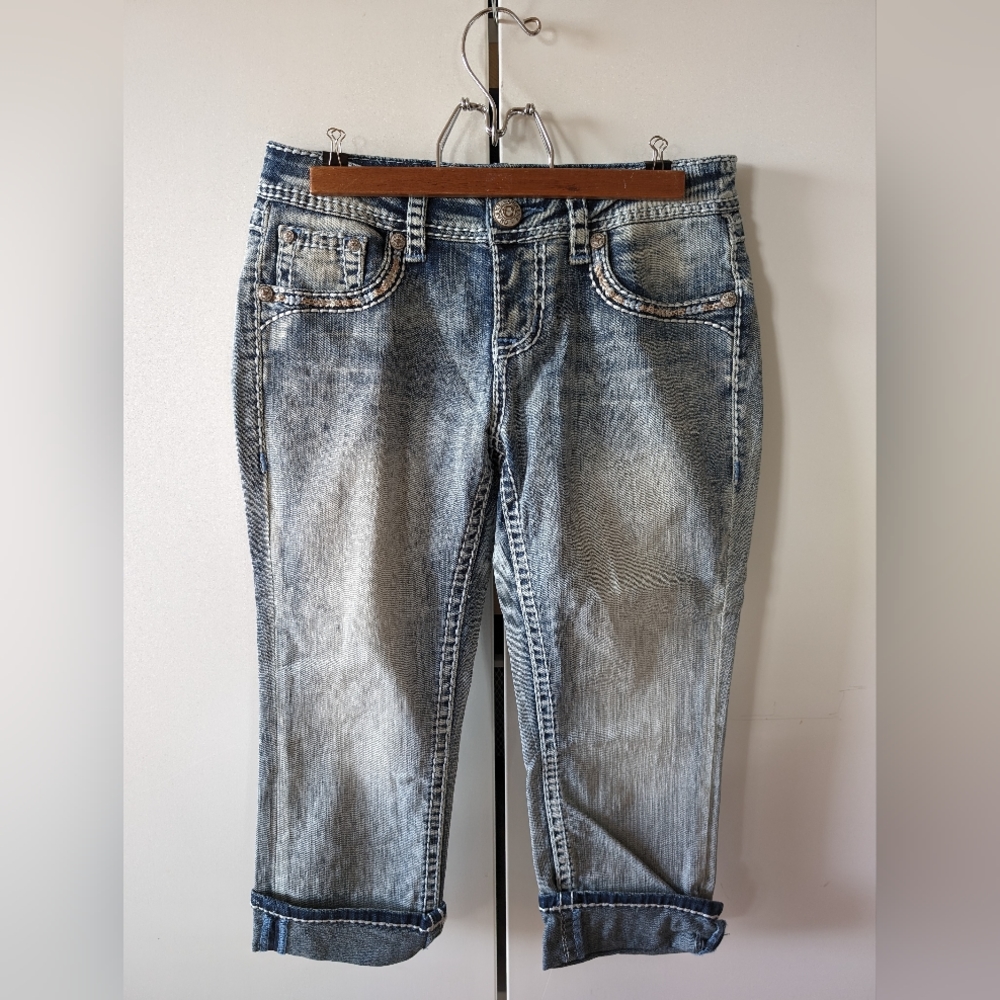 Charme Denim Capris